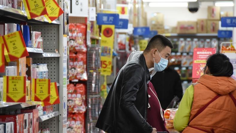 消费大趋势:一边是“品牌化”,一边是“去品牌化”